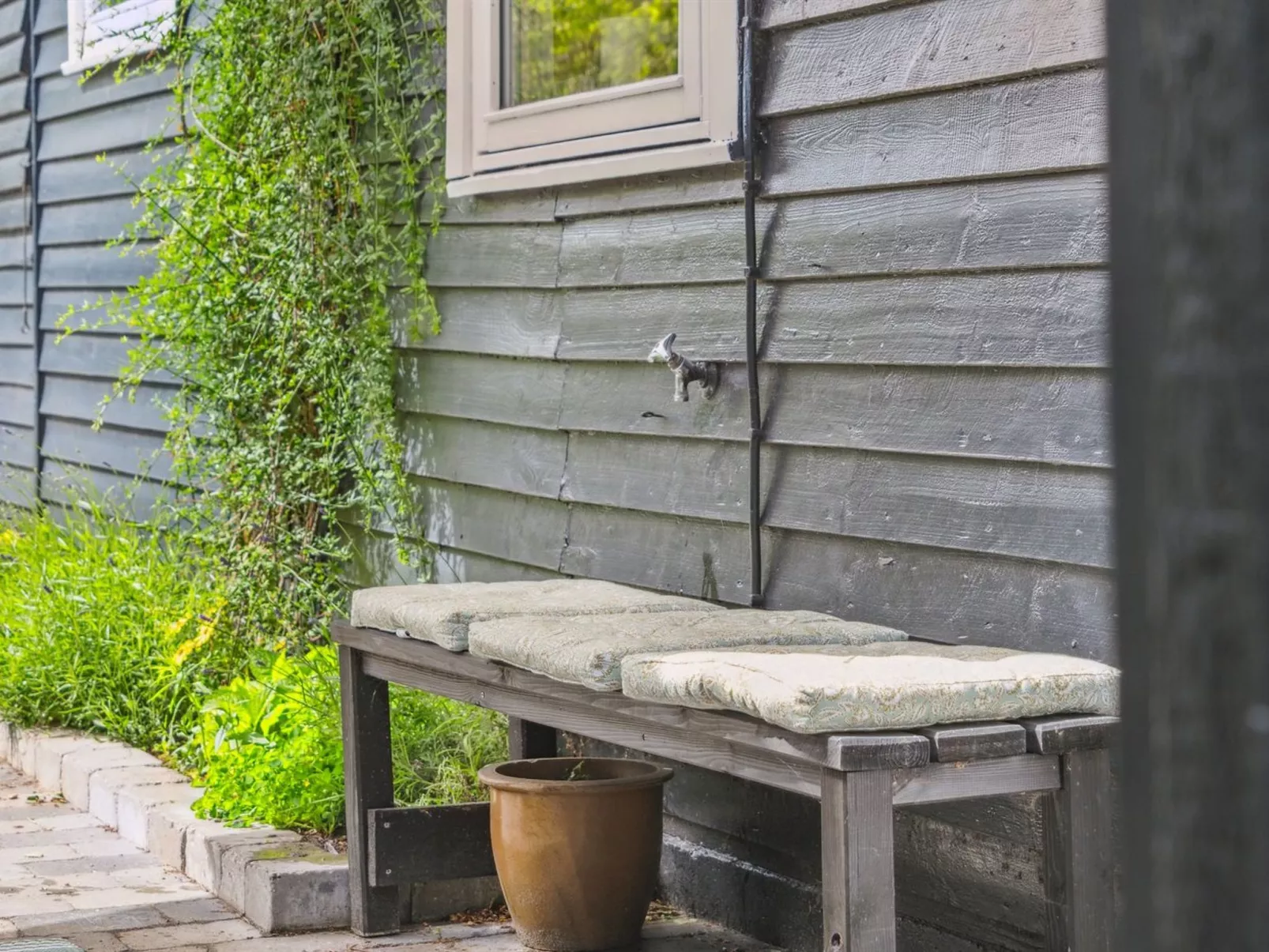 "Antonie" - 700m from the sea