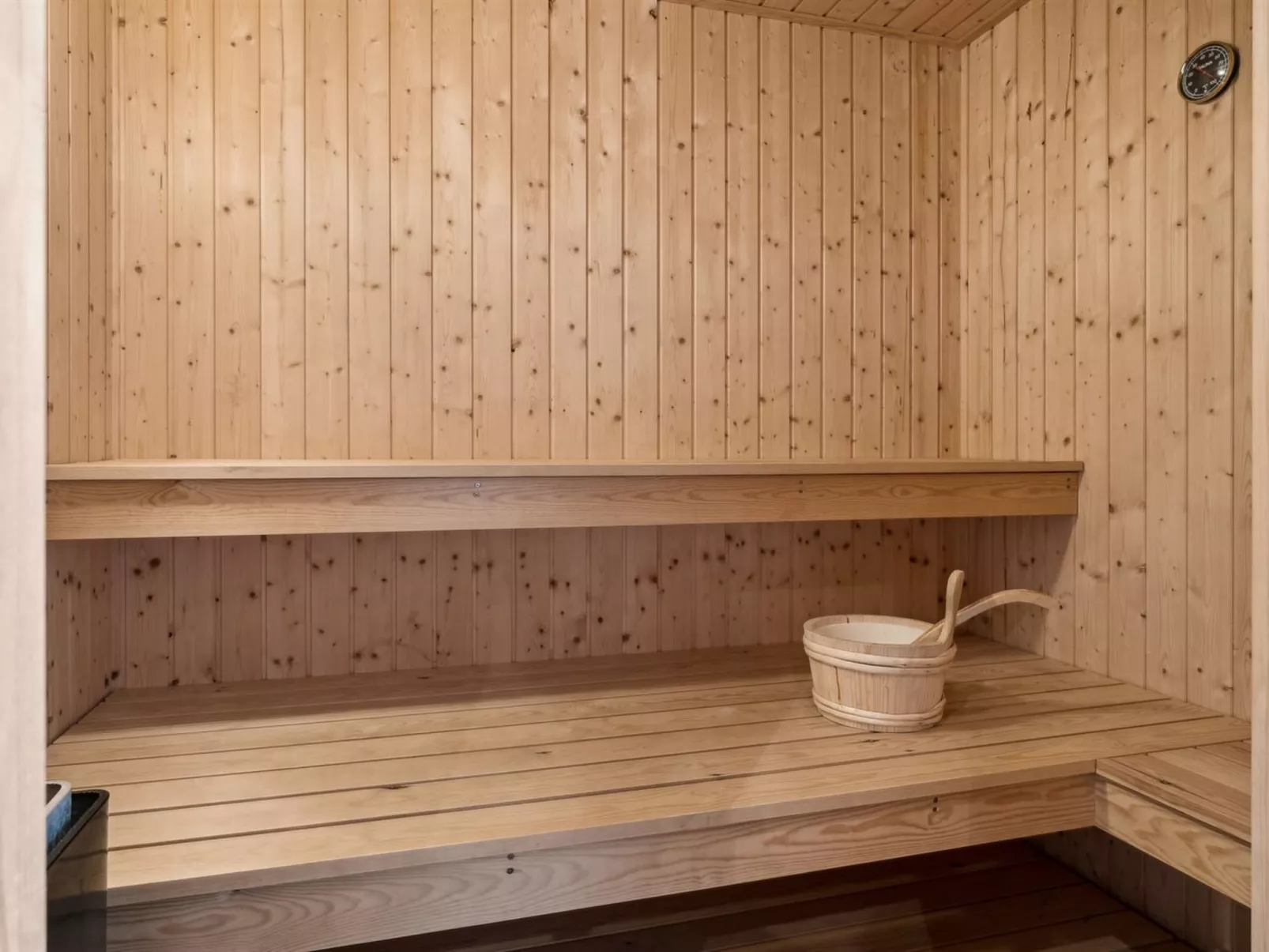 "Deni" - 800m from the sea