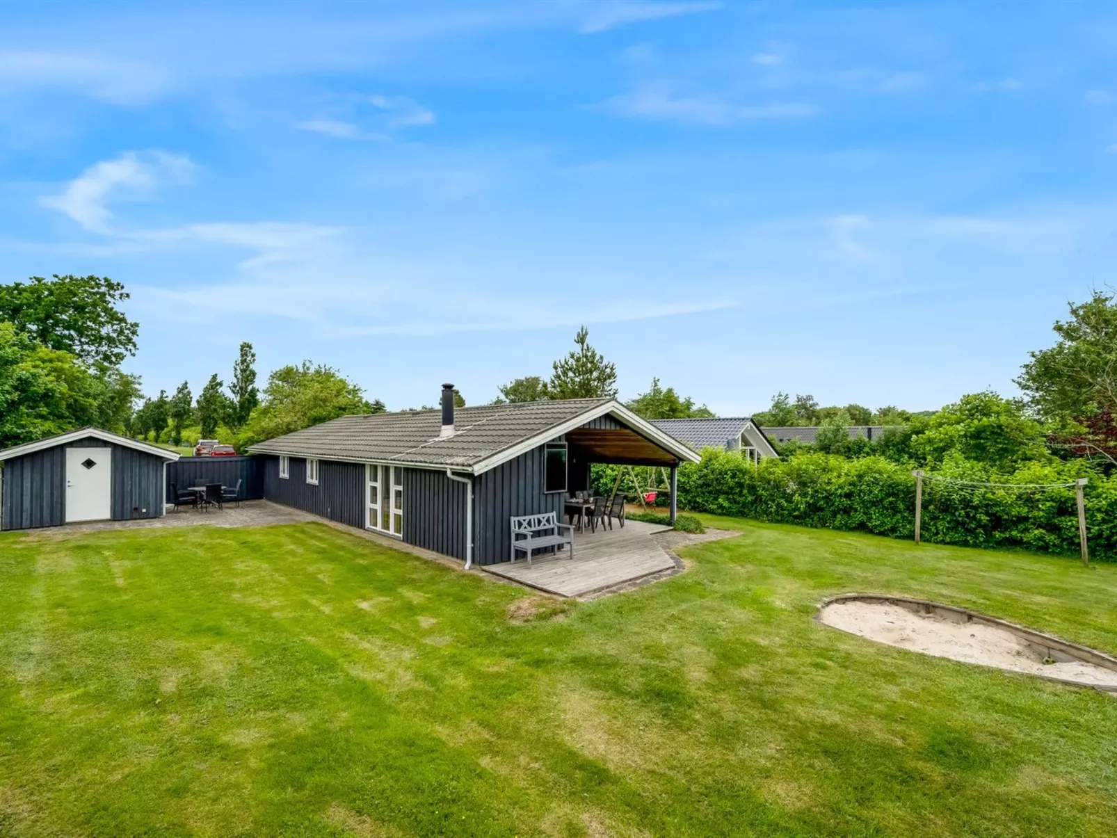 "Åsa" - 500m to the fjord-Draußen