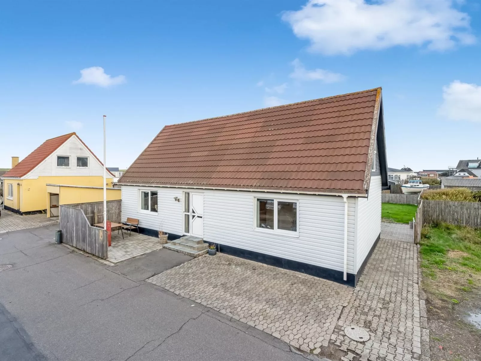 "Darja" - 300m from the sea