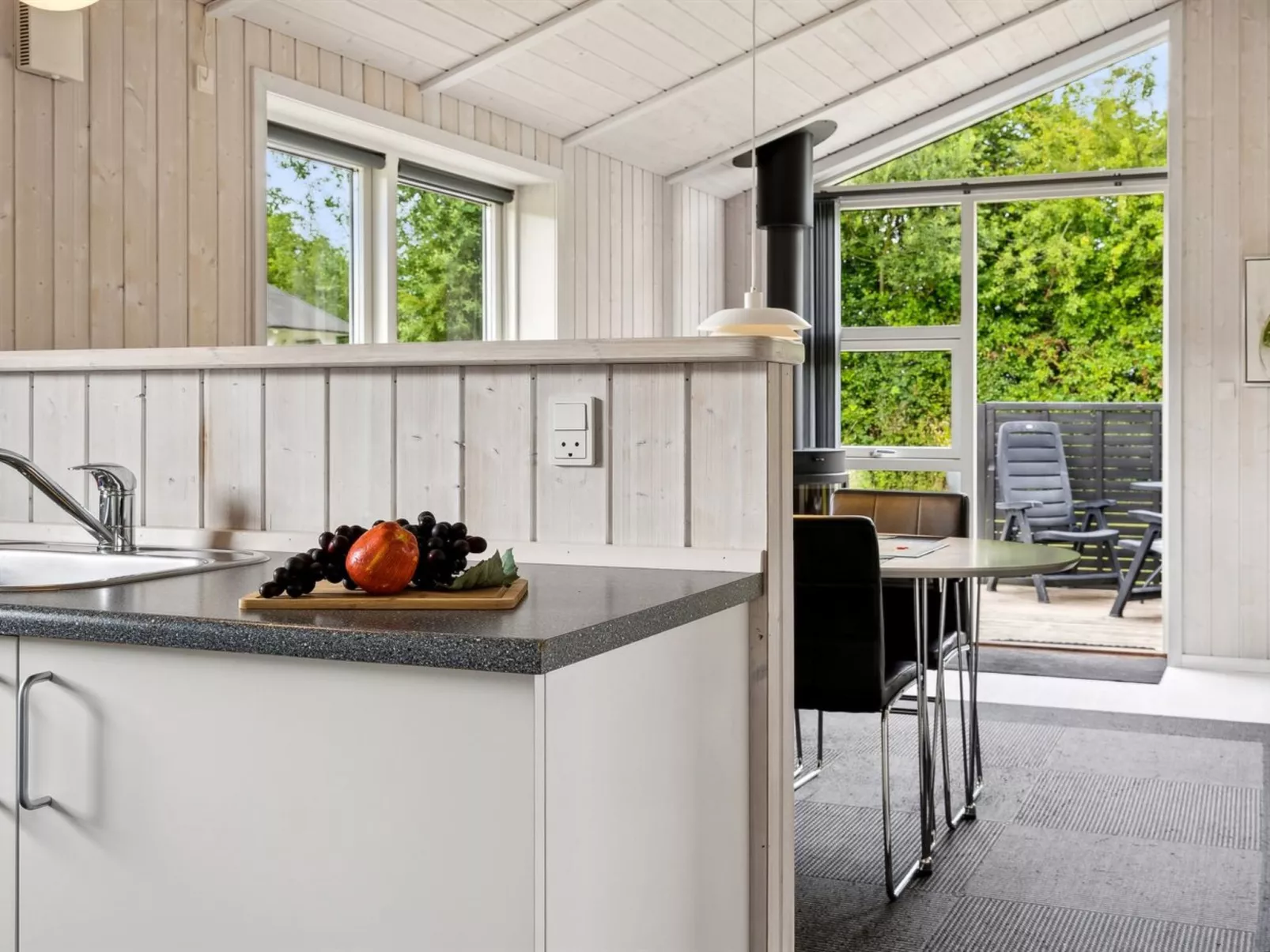 "Tayana" - 700m from the sea