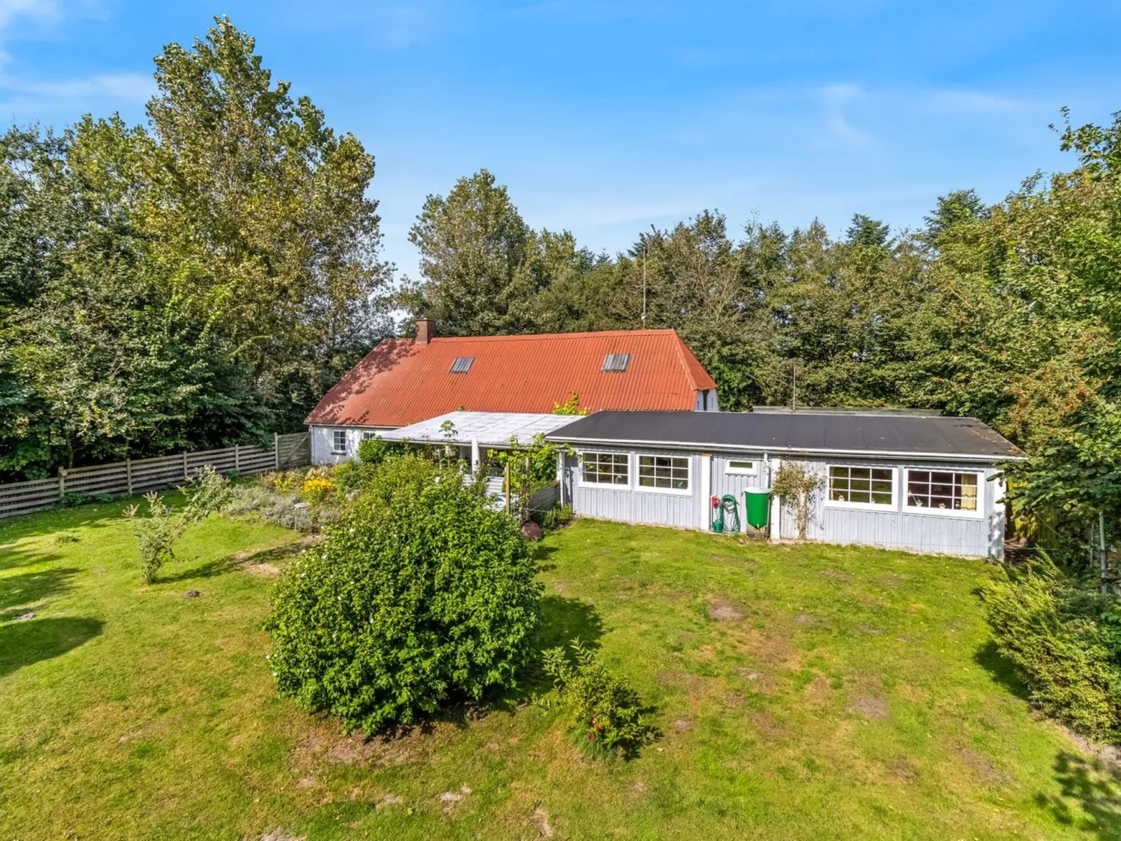 "Jolin" - 13km from the sea