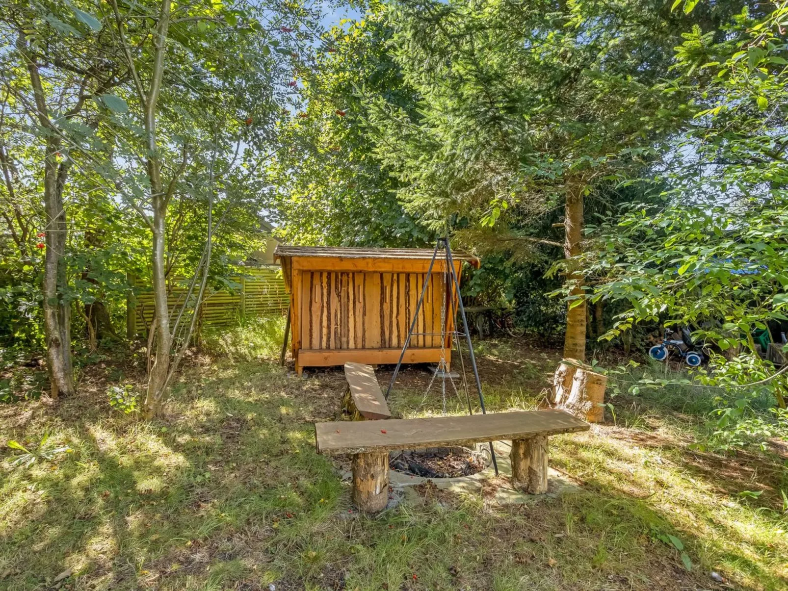 "Ensio" - 8.0km from the sea