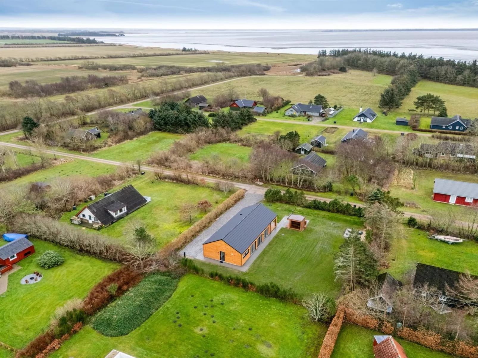 "Grimar" - 400m to the fjord