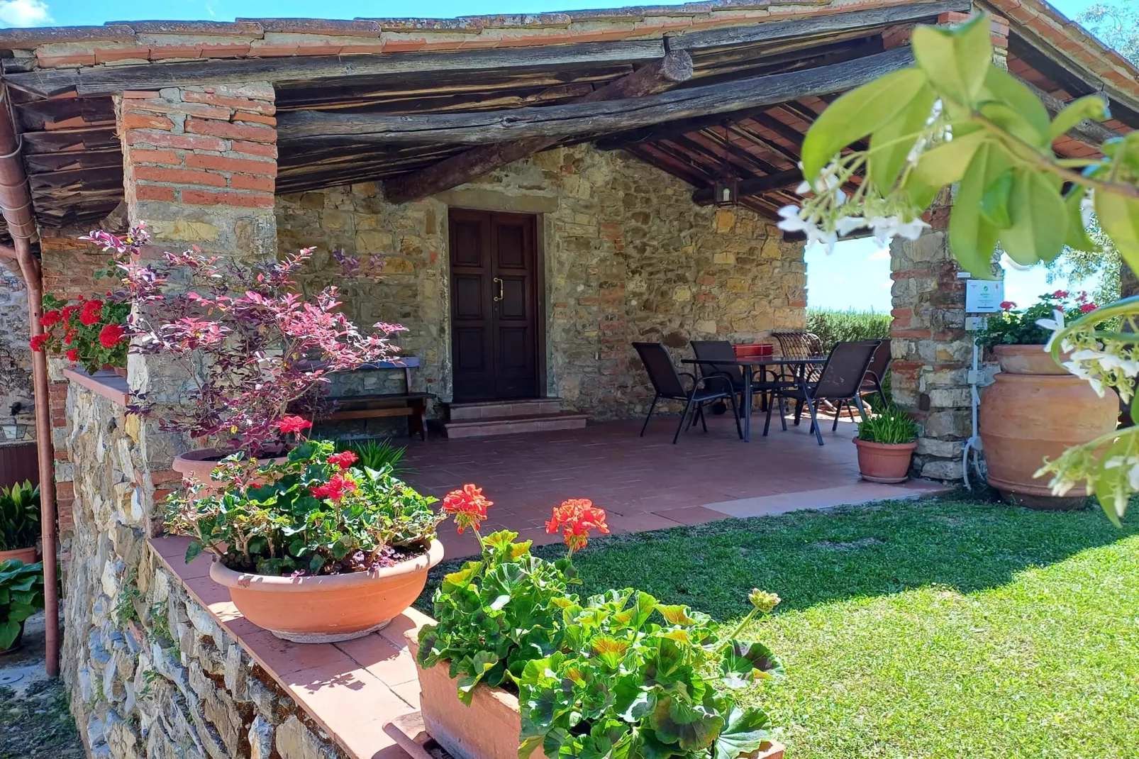 Agriturismo Podere Ceccherini in San Leolino - La Loggia - Terrace balcony