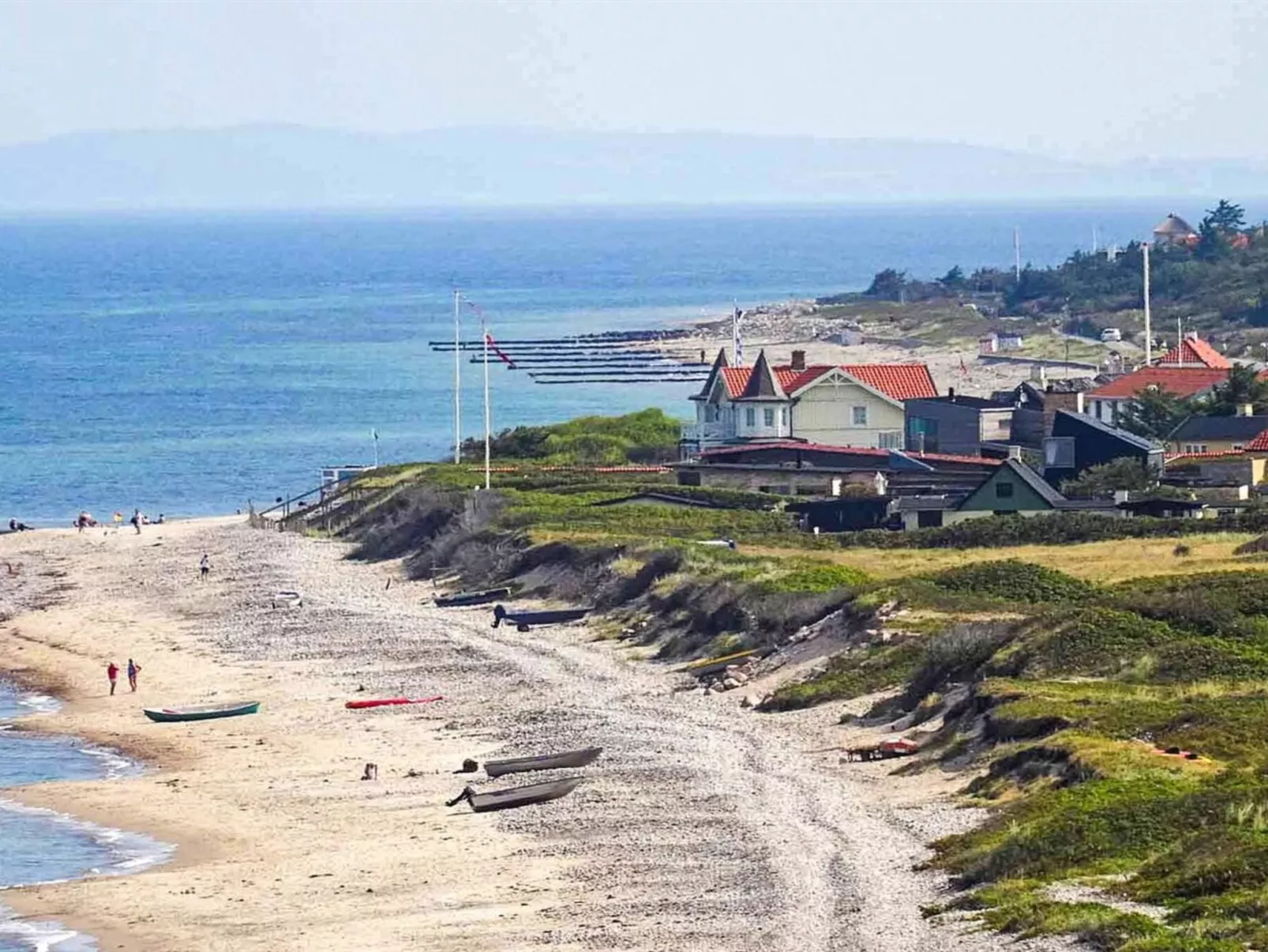 "Iolani" - 1.3km from the sea-Outside