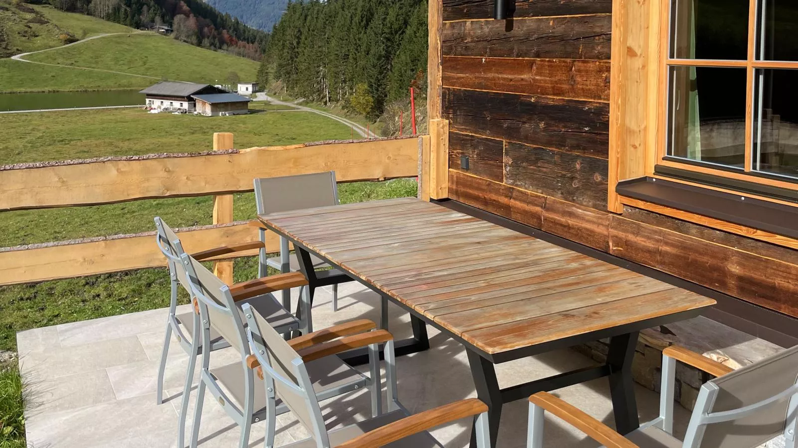 Heualm-Terrasse/Balkon
