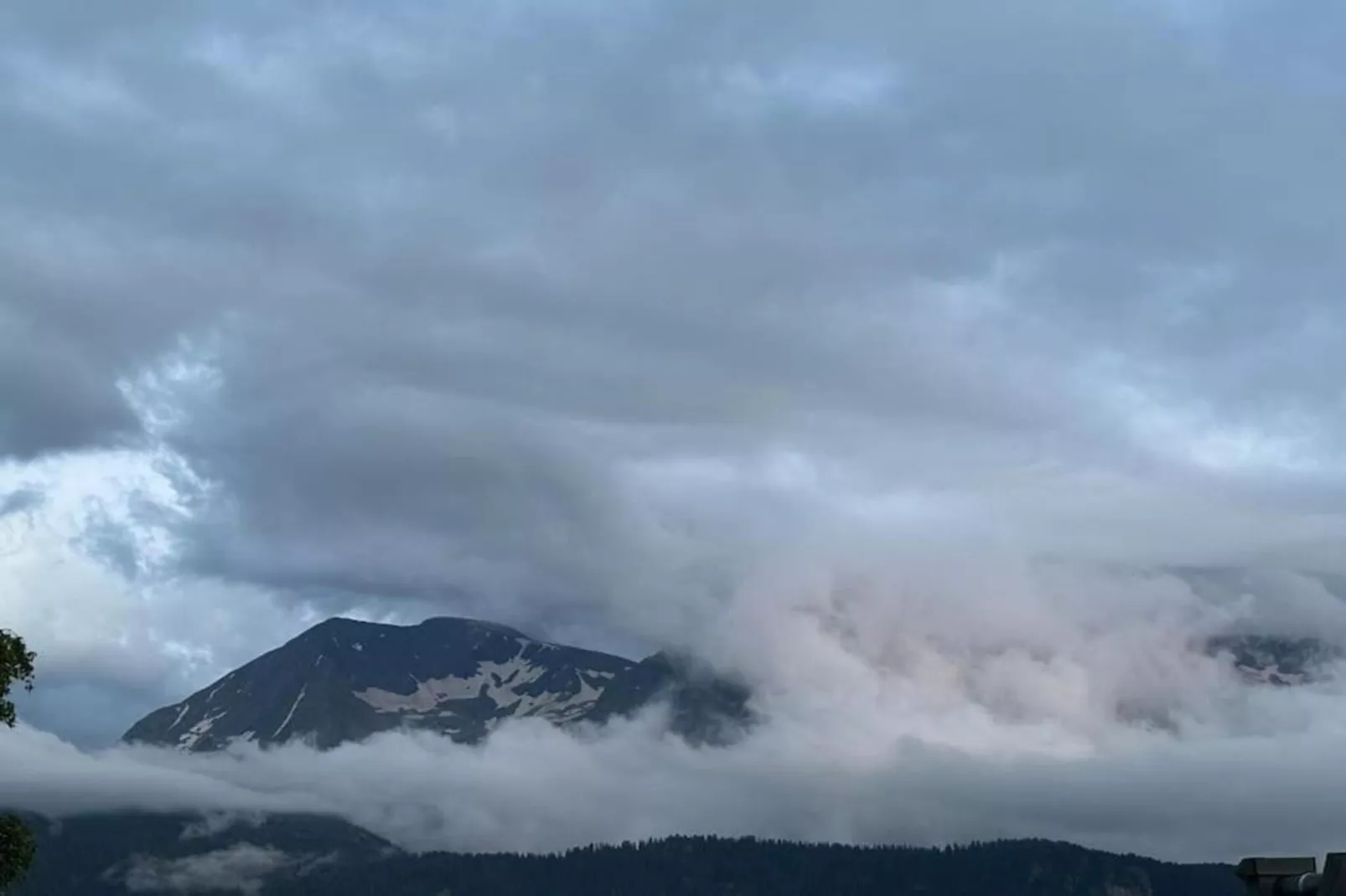 LE VERNON N°1222 - ST4-Areas within 5km in summer