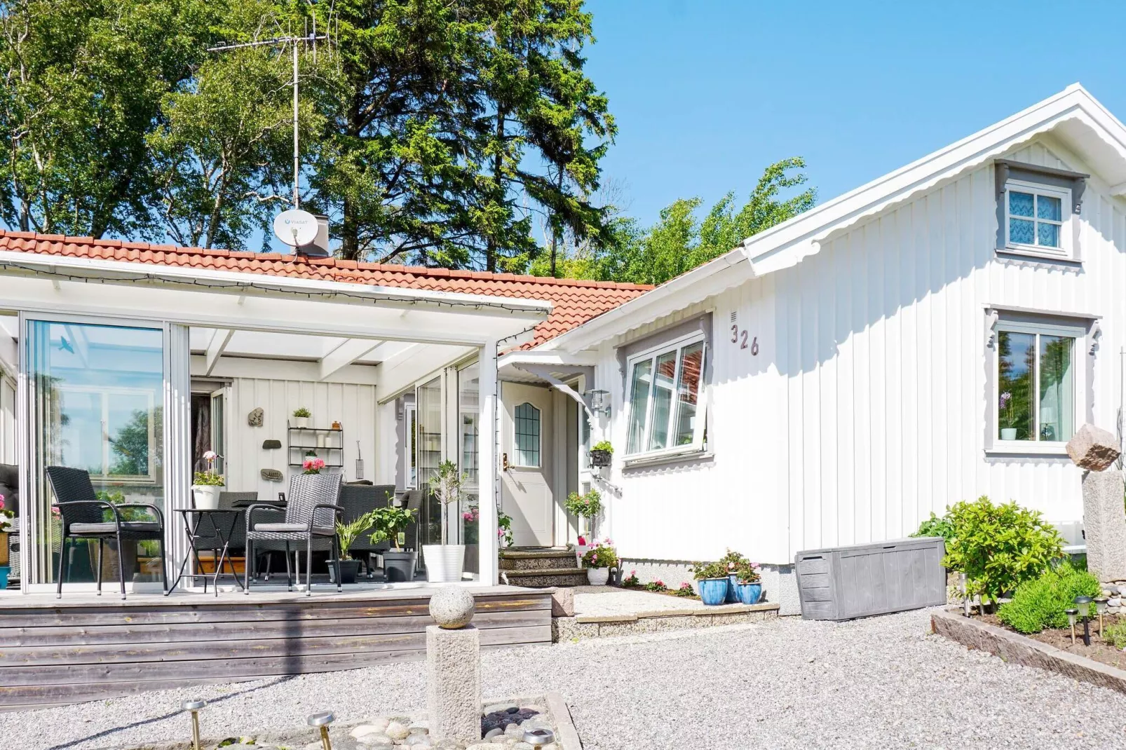 6 person holiday home in LYSEKIL-By Traum