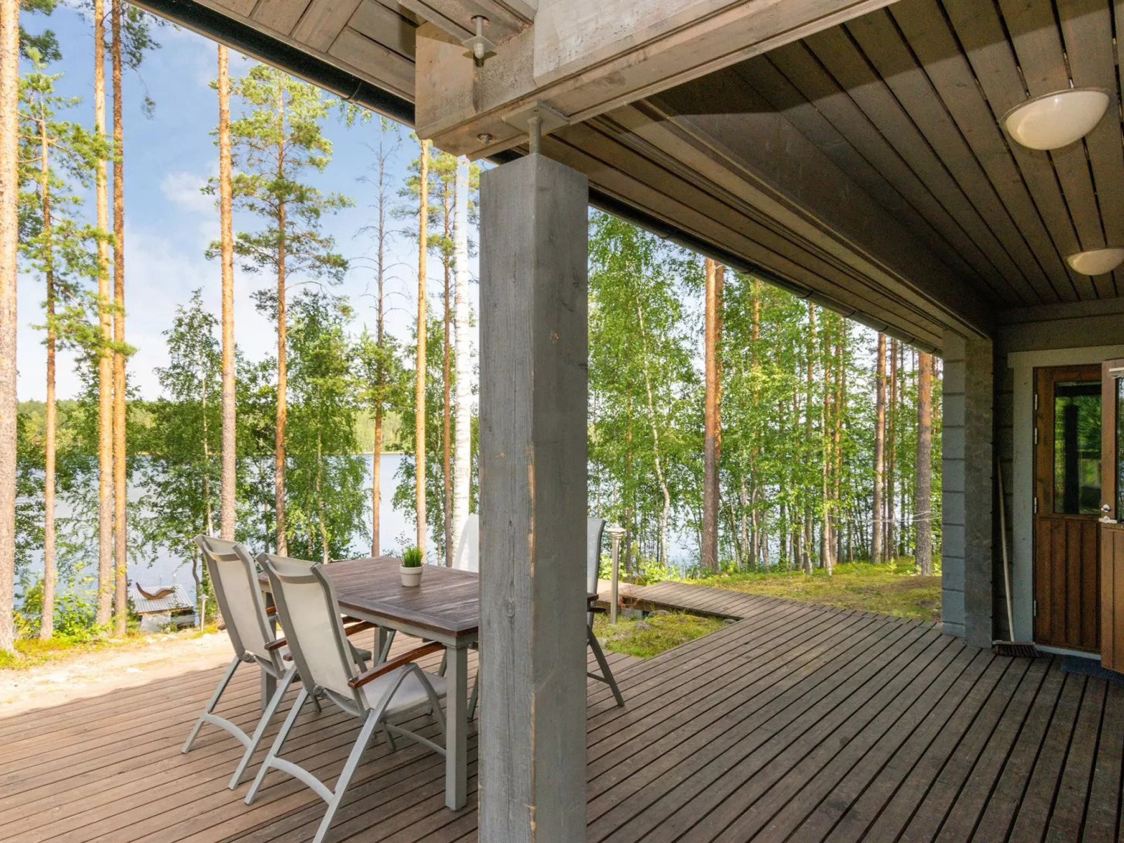 Hot pool cottage ainu