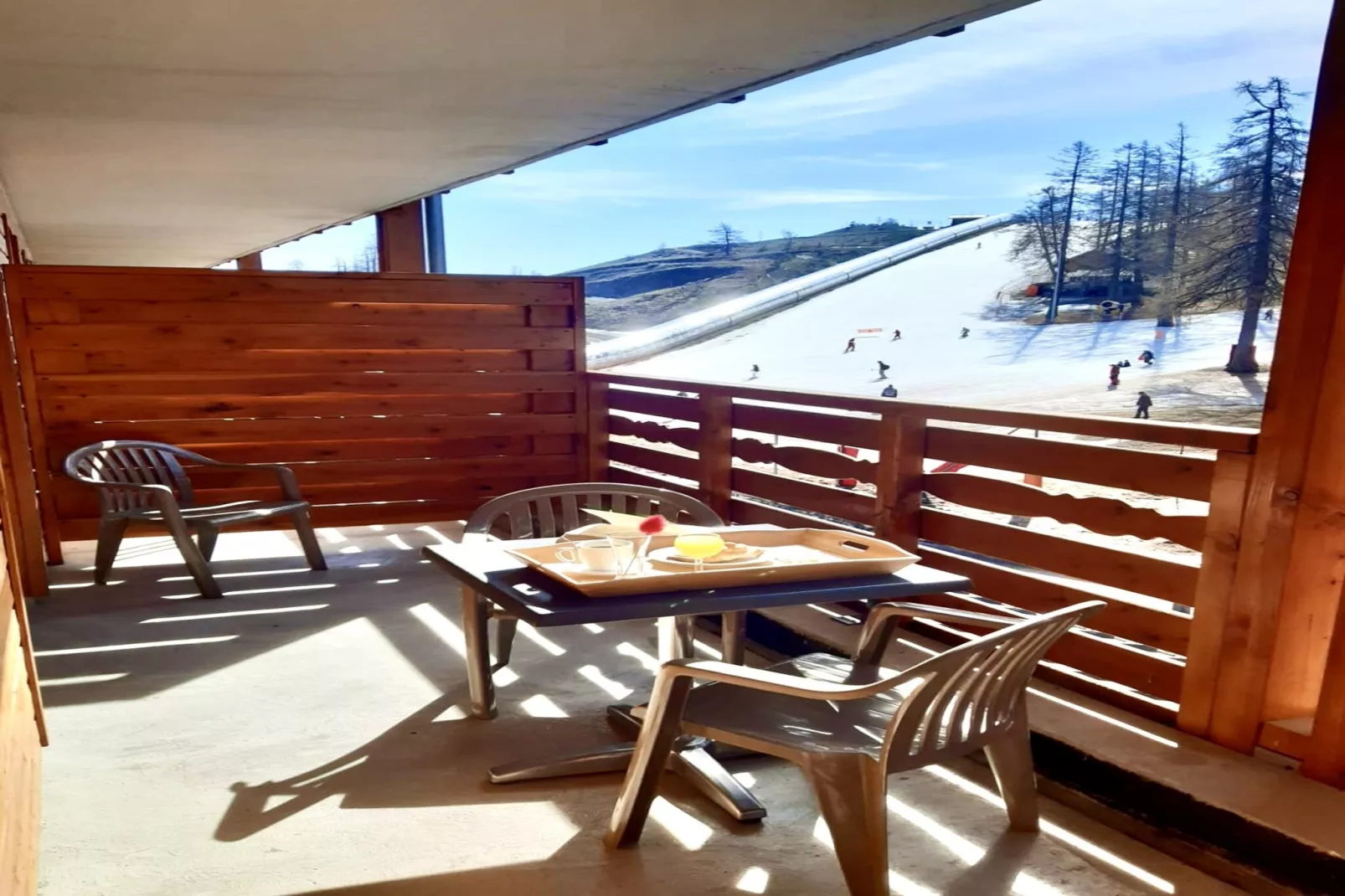 Adonis Valberg Studio