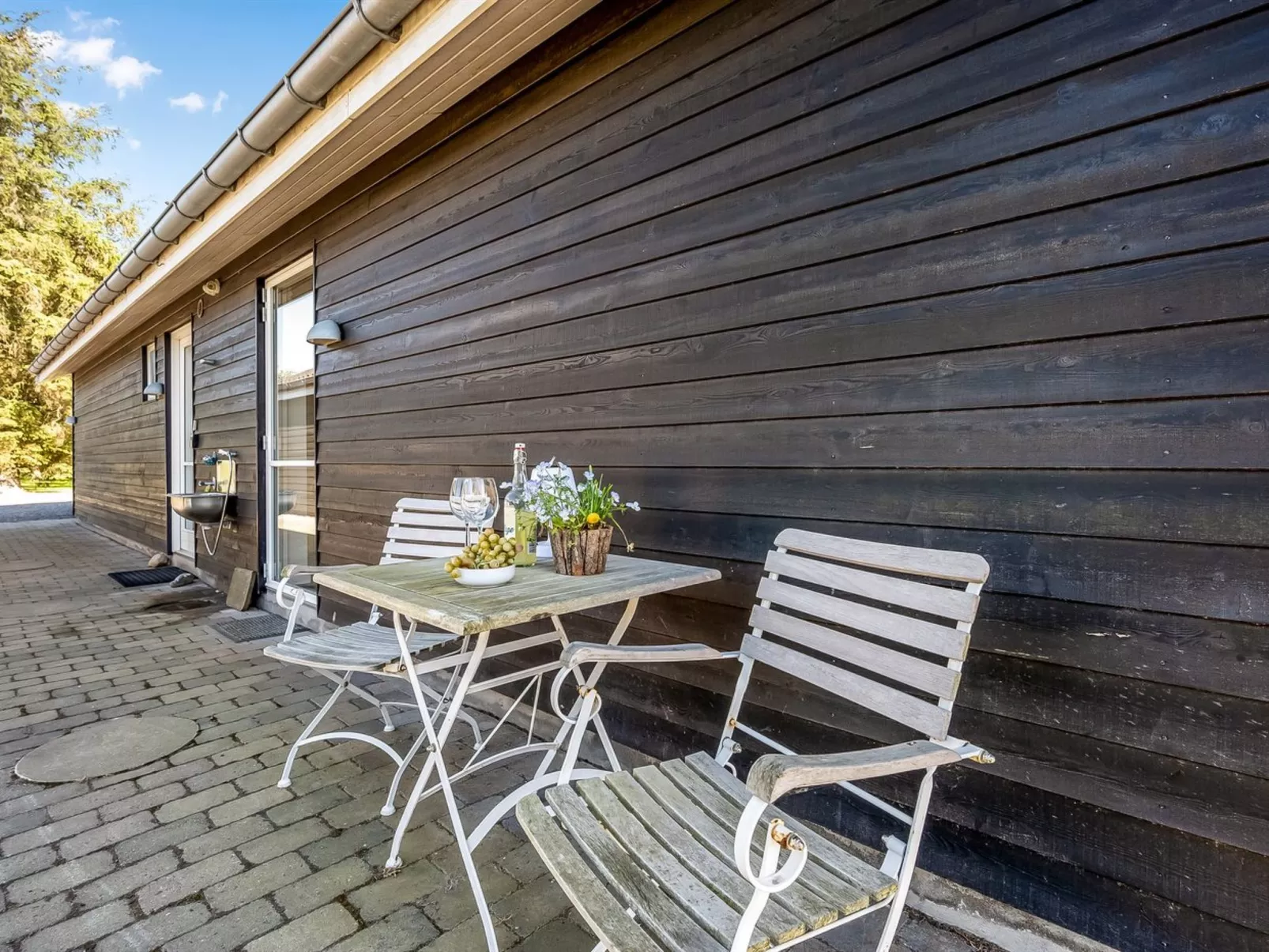 "Shania" - 300m from the sea