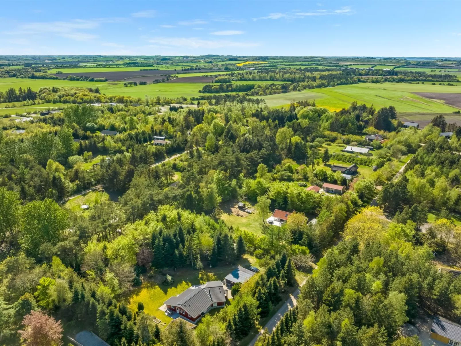 "Atti" - 500m to the fjord