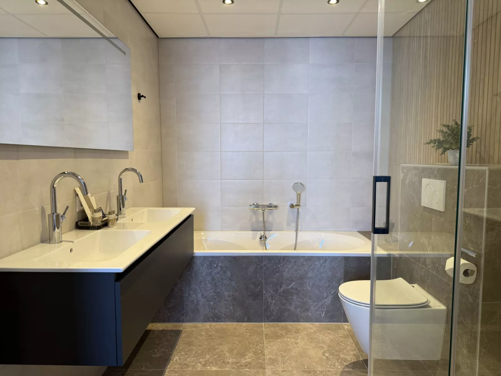 Zen Kitchen & Boutique Hotel-Dedans