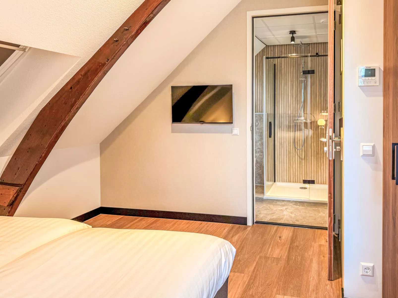 Zen Kitchen & Boutique Hotel-Dedans