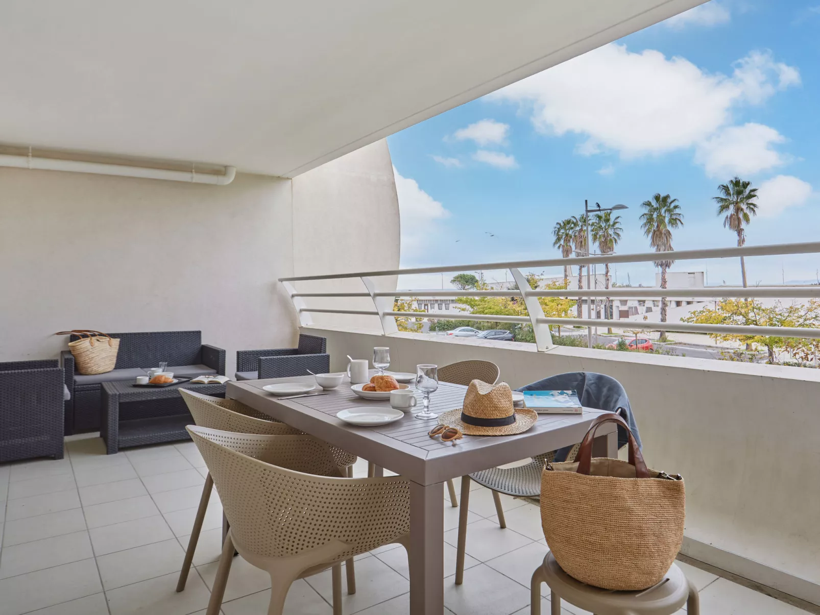 Les Dunes du Soleil-Dehors