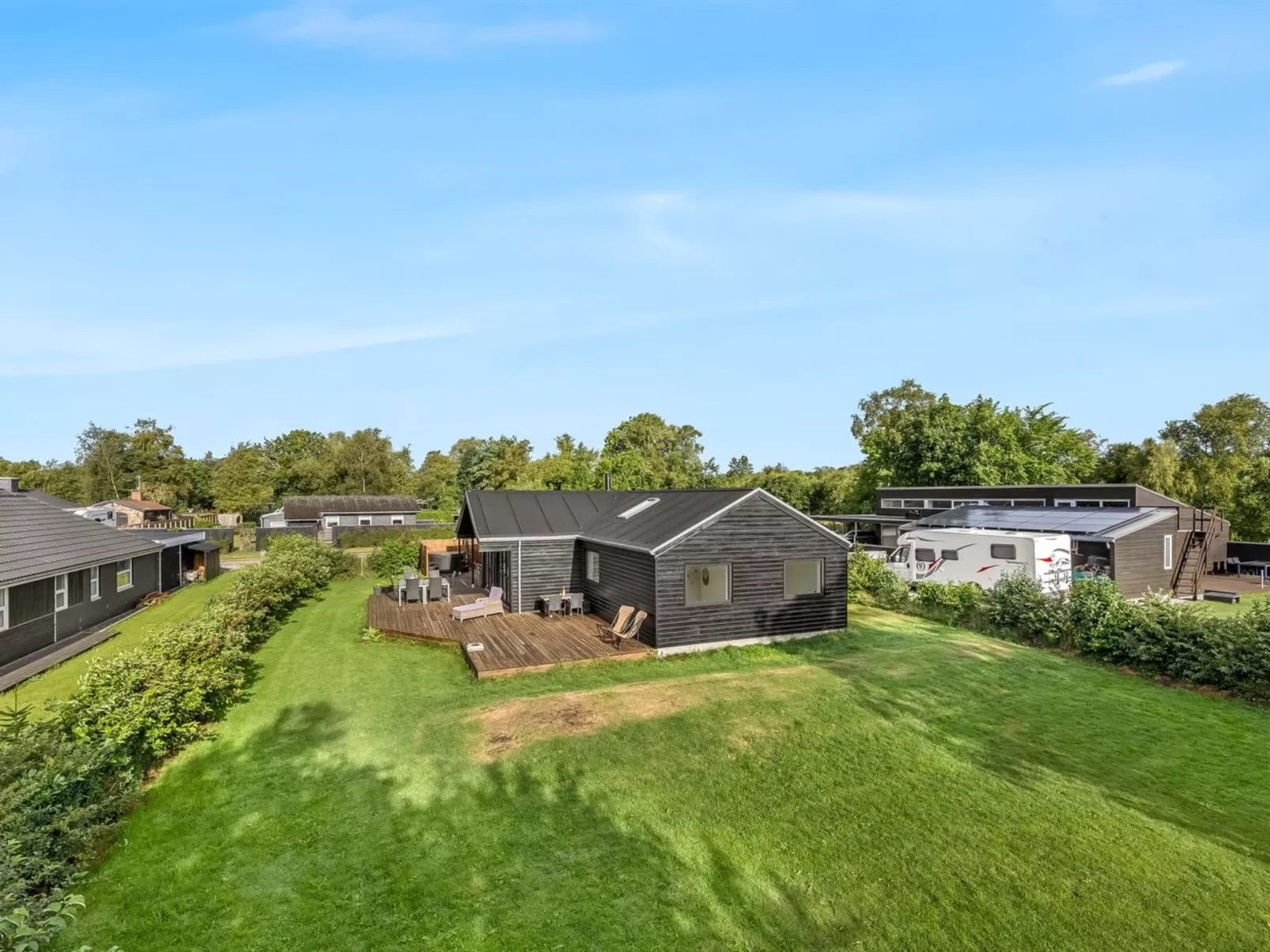 "Smilla" - 1.1km from the sea