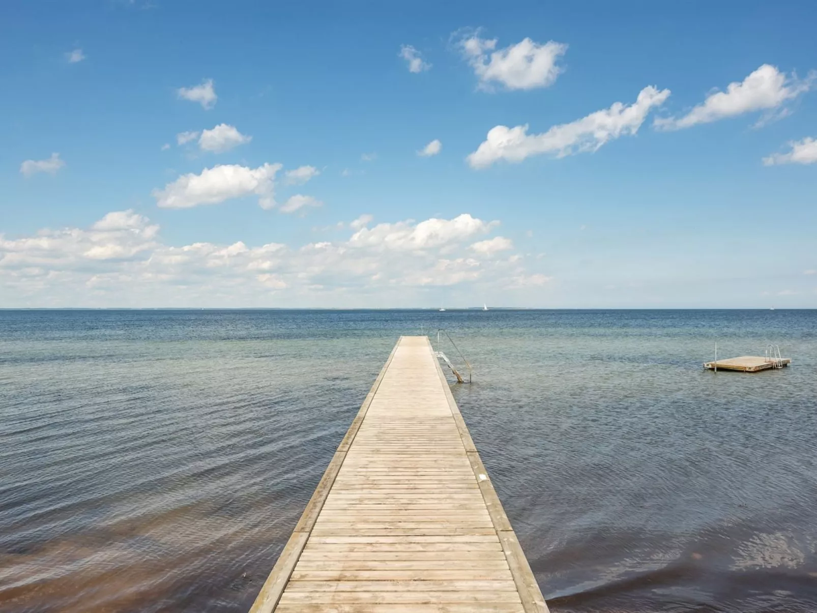 "Rether" - 400m from the sea