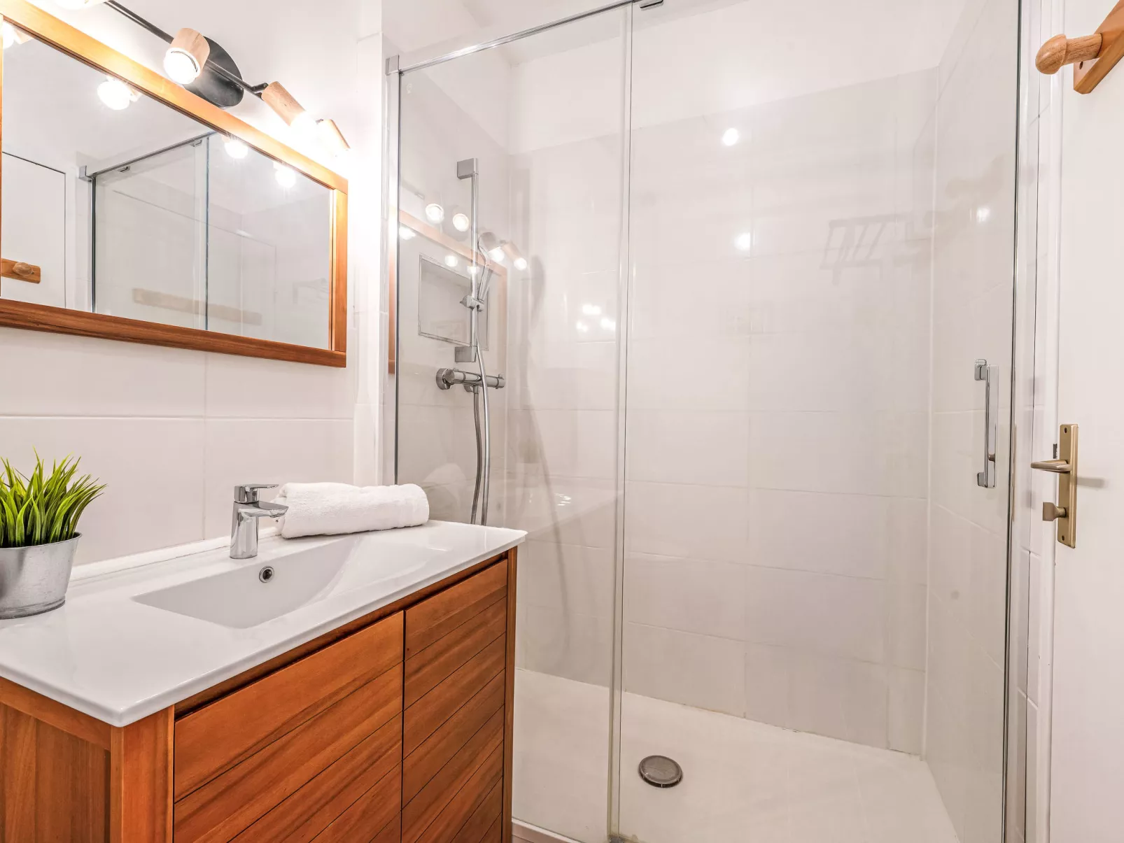 Plein Soleil-Drinnen