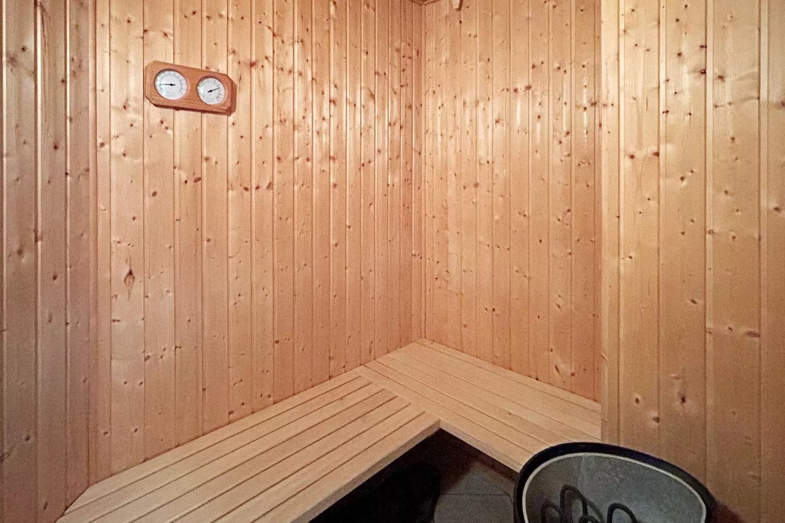 Maison de vacances pour 8 a Bogense-By Traum-Sauna