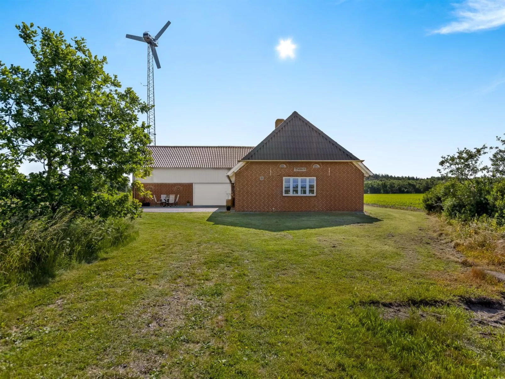 "Rahild" - 10km from the sea