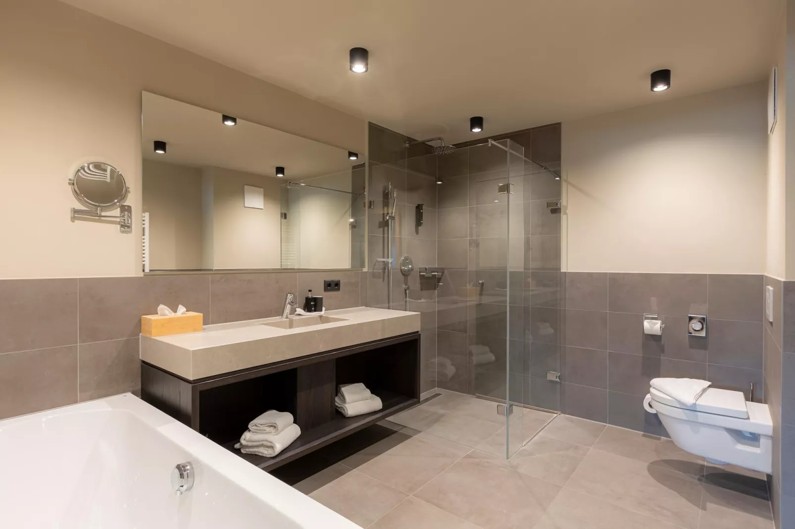 Berg & Golf Apartments Westendorf 4-Bathroom