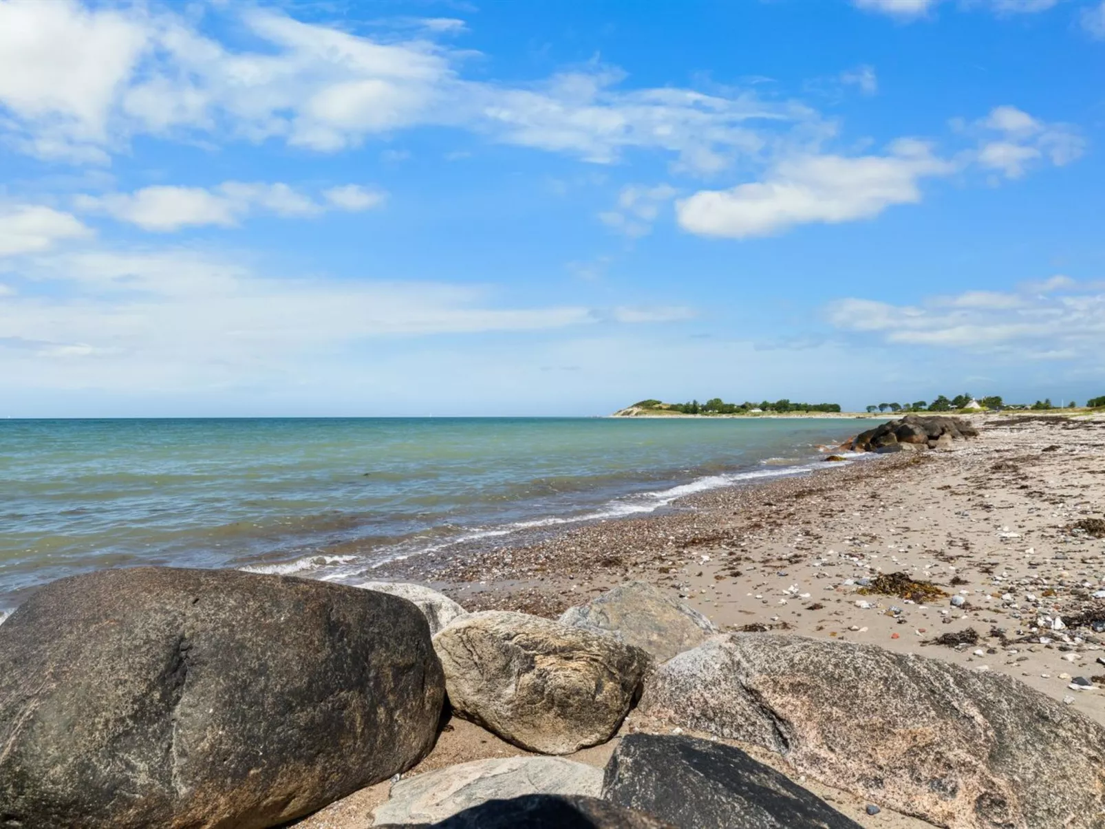 "Luci" - 20m from the sea