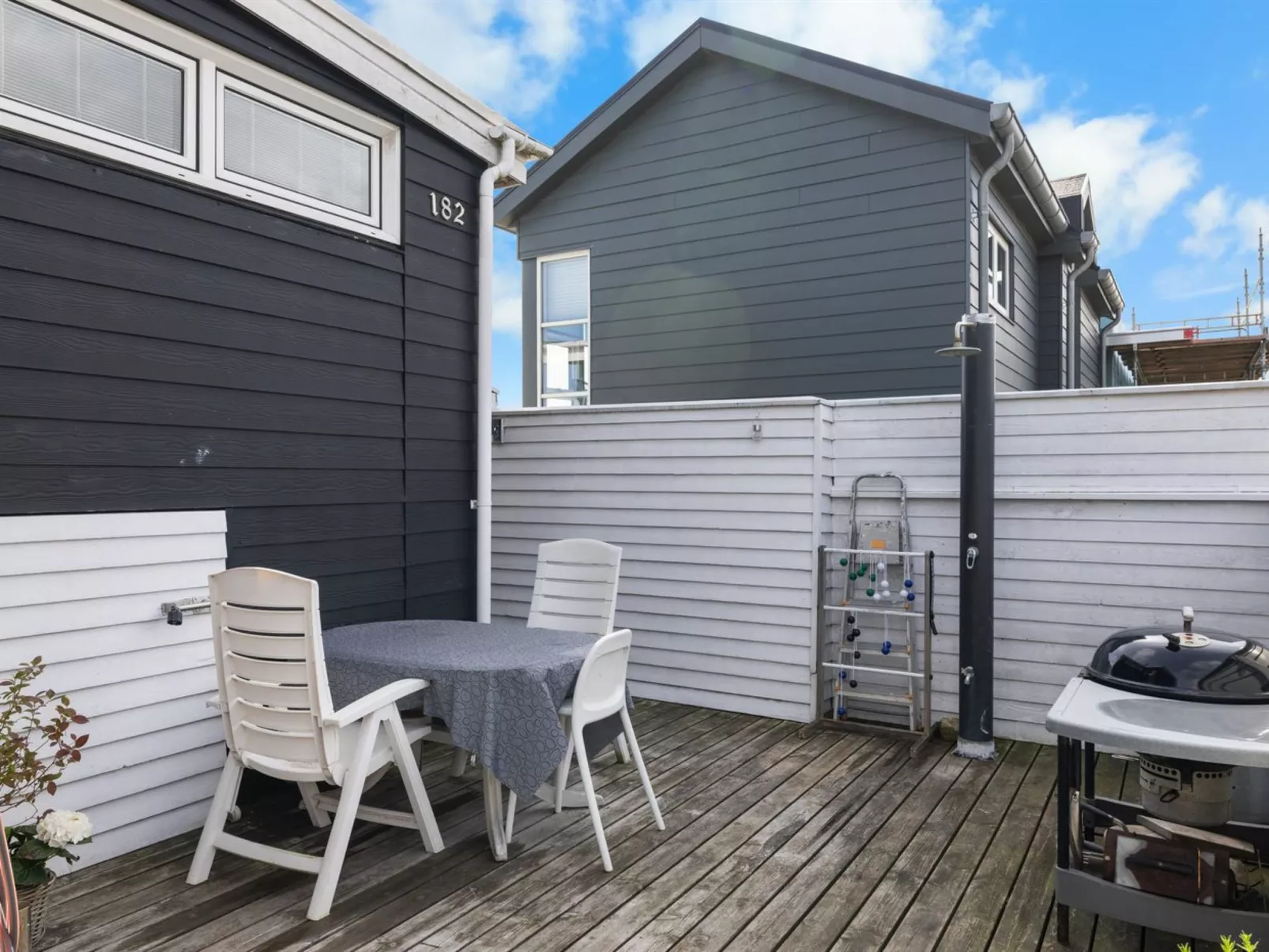 "Folkhart" - 10m from the sea-Dehors