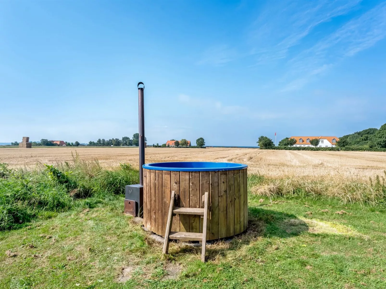 "Makrina" - 300m from the sea