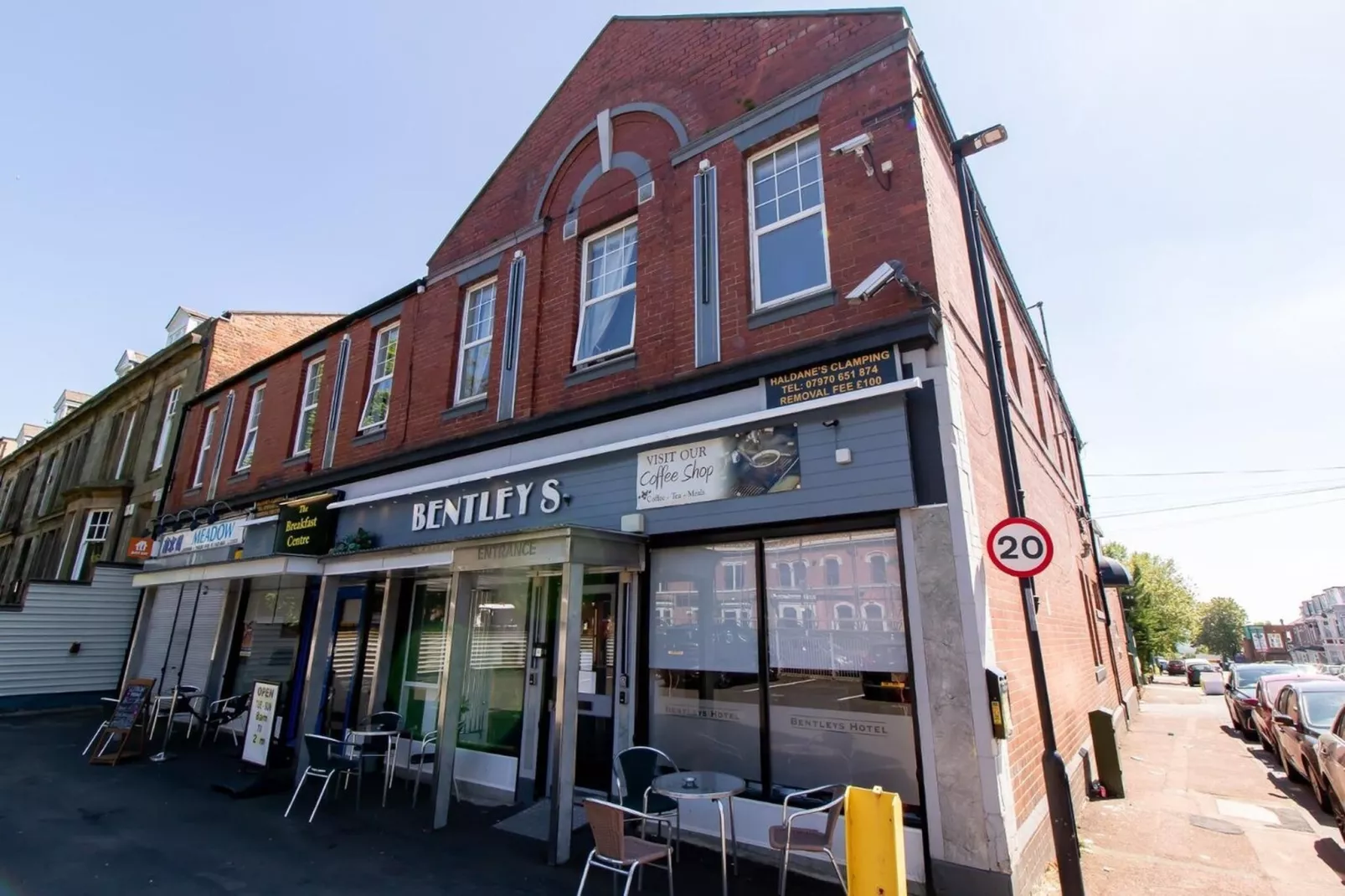 Standard Twin Room - Shared