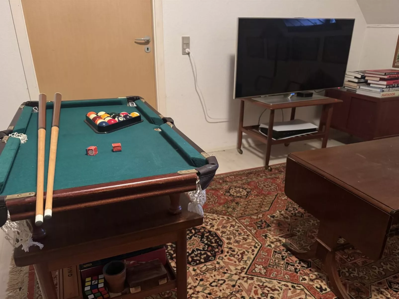 "Karmen" - 1km from the sea