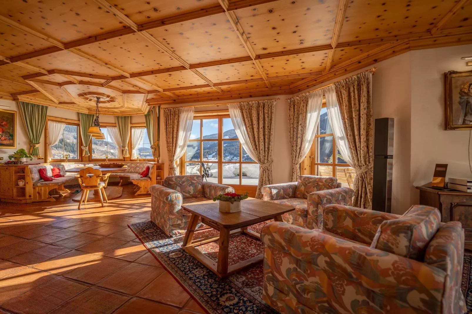 Bad Kleinkirchheim Lush and Spacious Villa with Indoor Pool and Wellness - Seven Bedroom Villa