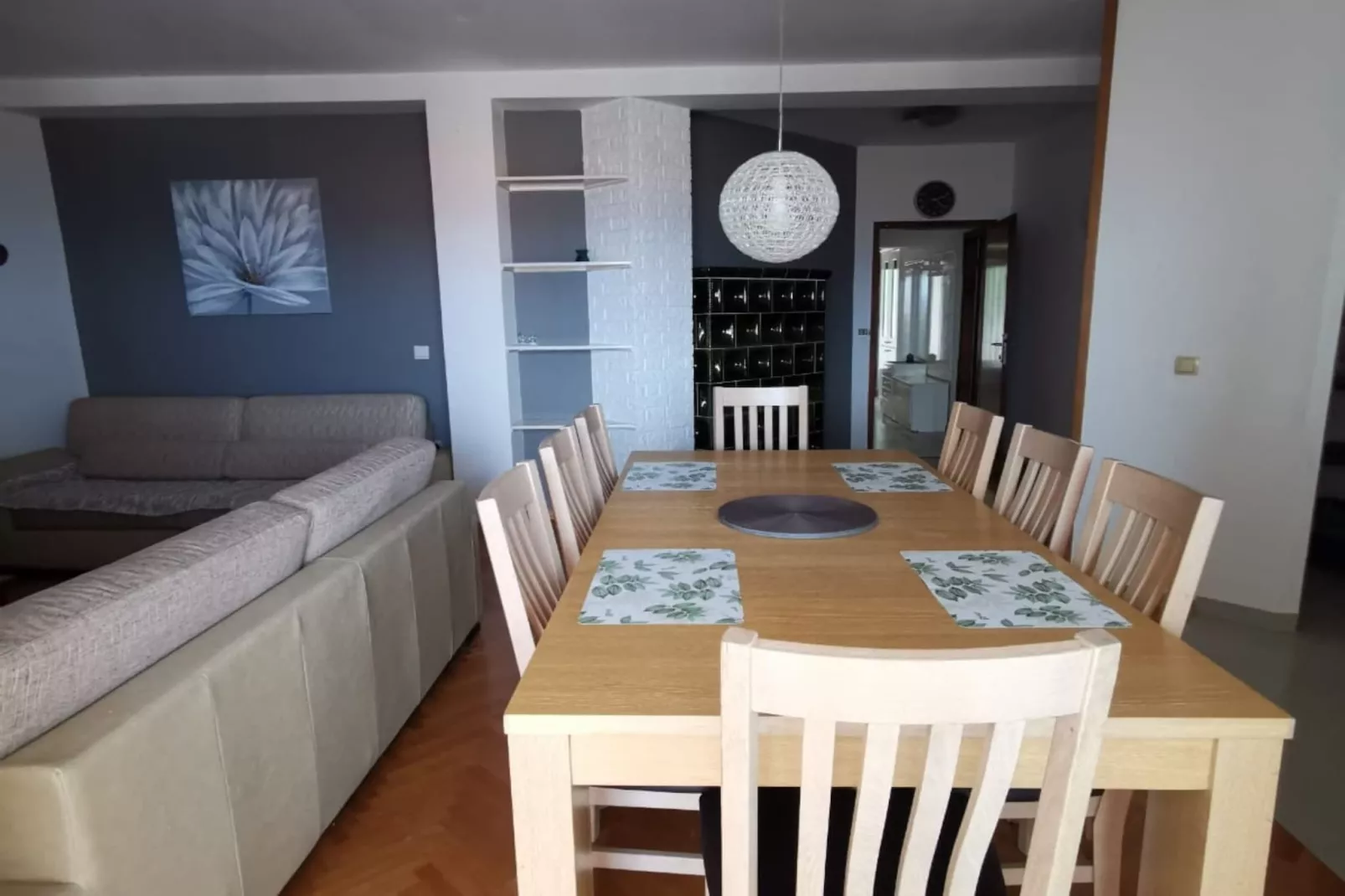 Three Bedroom Apartment with Terrace and  Sea View