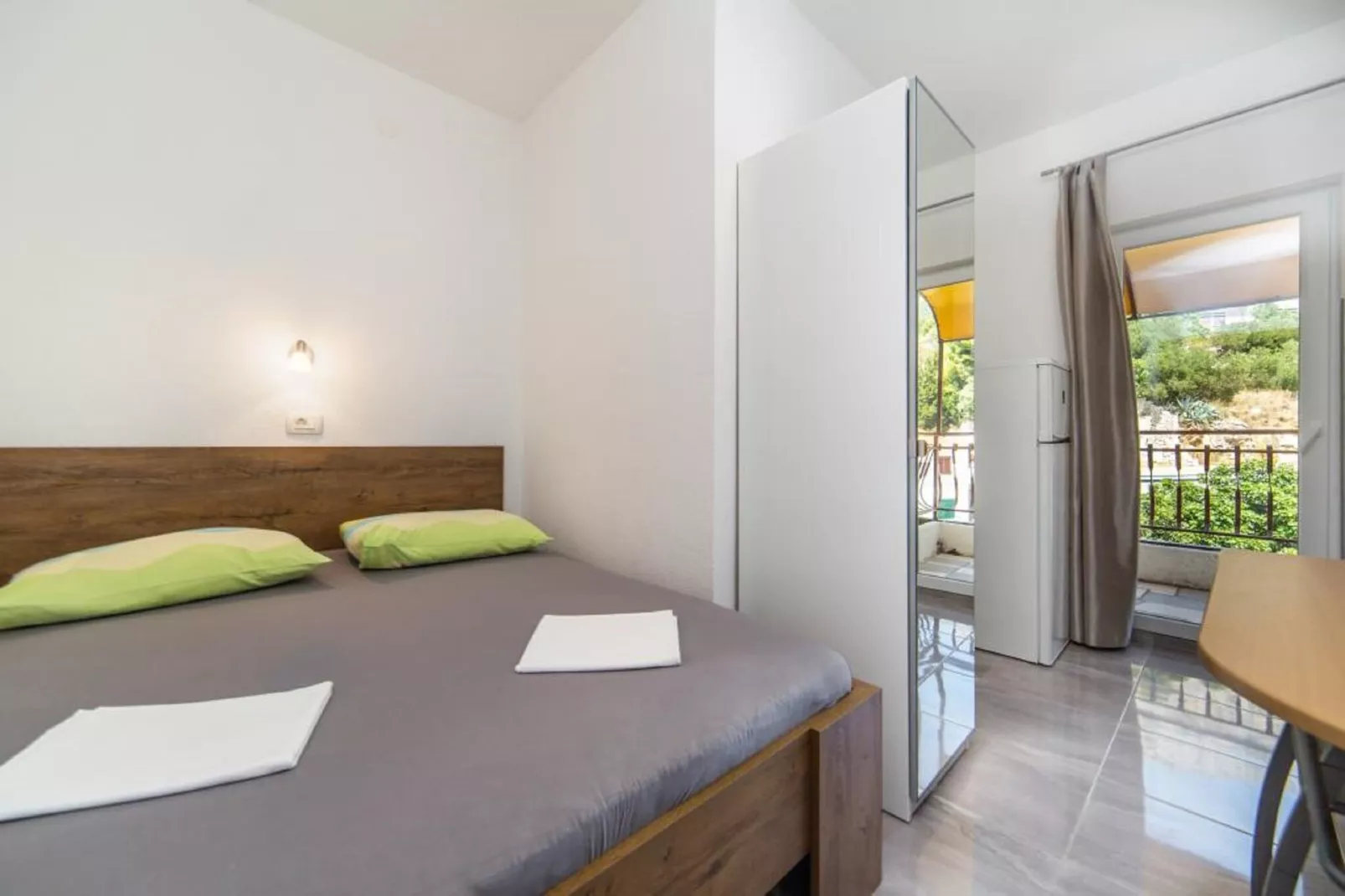 Two Bedroom Apartment With Balcony (A2)