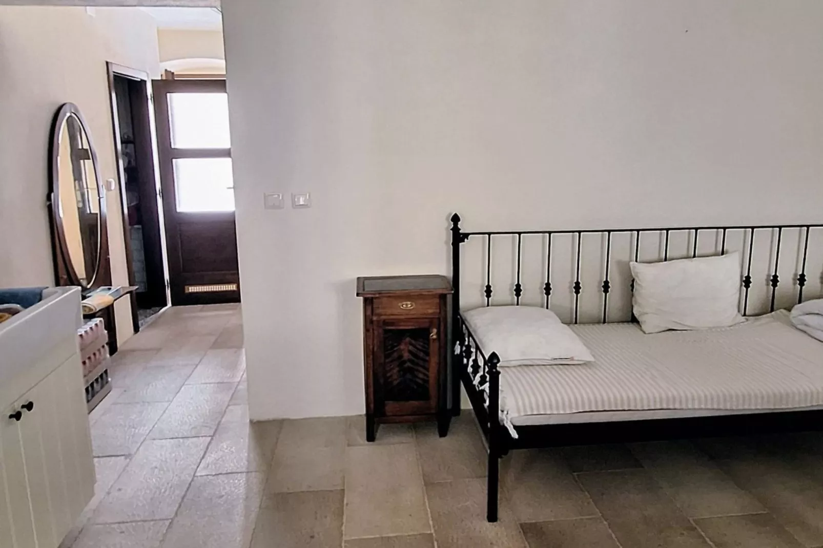 La Casa Nostra Apartments - Comfort 1 Bedroom Apt