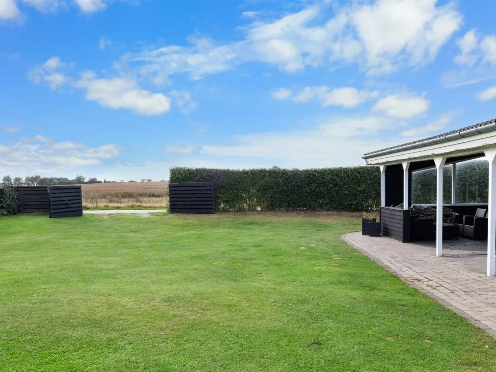 "Rolfkarl" - 250m from the sea