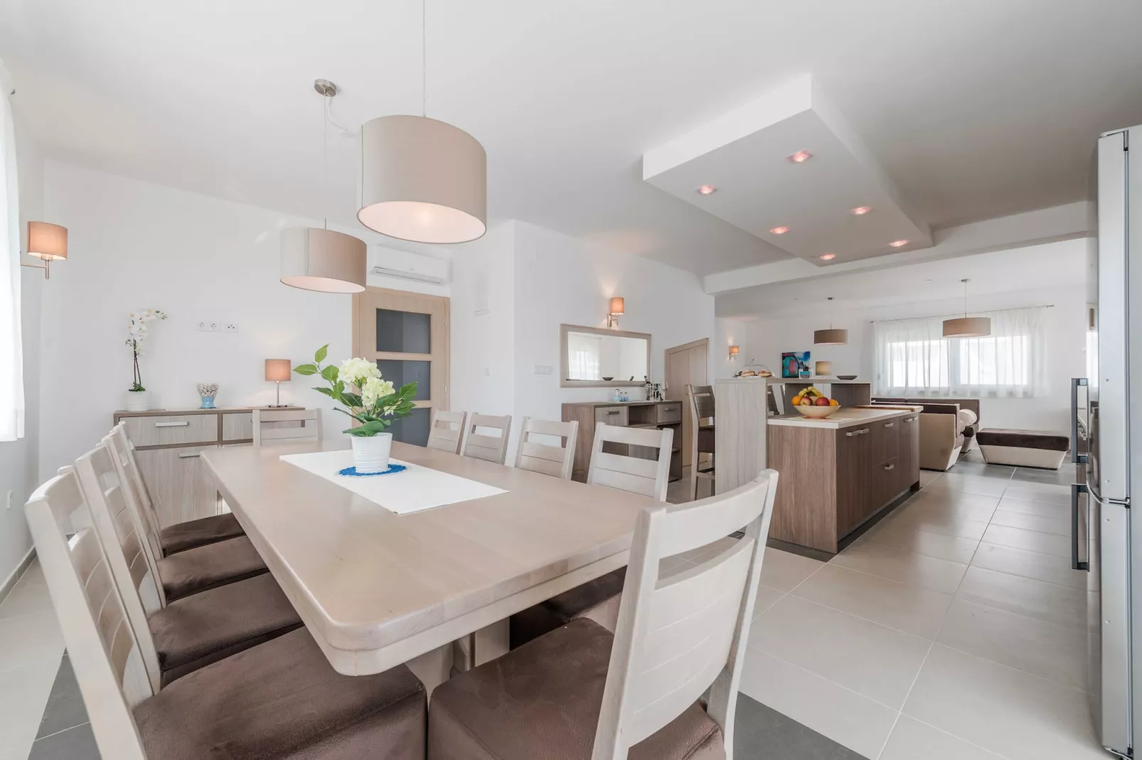 Luxury Escape with Swimming Pool & Modern Design - Four Bedroom Villa with Private Pool ( Villa 1)