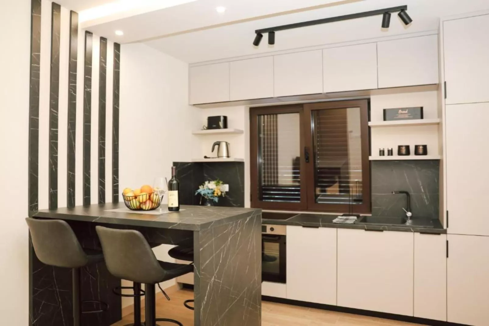 Stylish Apartment with Modern Elegance in Herceg Novi Area - Deluxe One Bedroom Apartment with Balcony