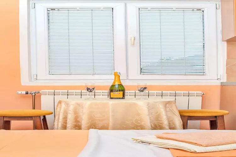 Perfect Budva Stay Near the Sea & Aqua Park - One Bedroom Apartment 3\/1