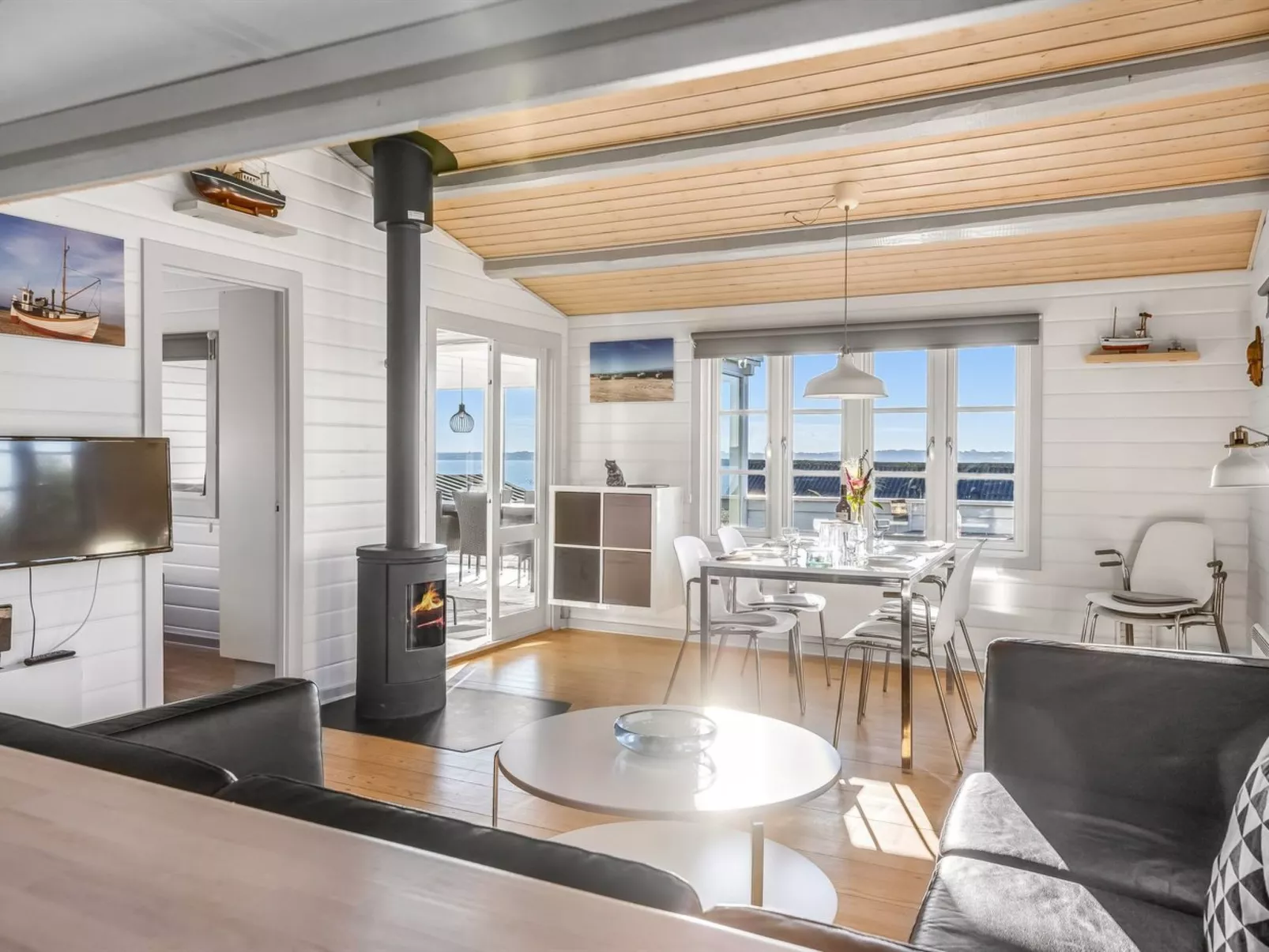 "Valea" - 600m from the sea