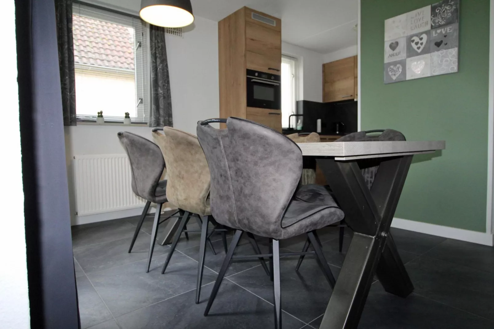 6 - Person Forest 28 Bungalow