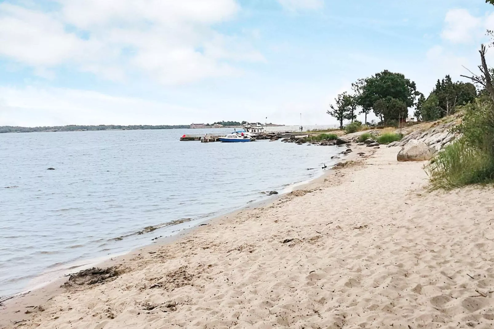 4 person holiday home in Drottningskär-By Traum-Water view