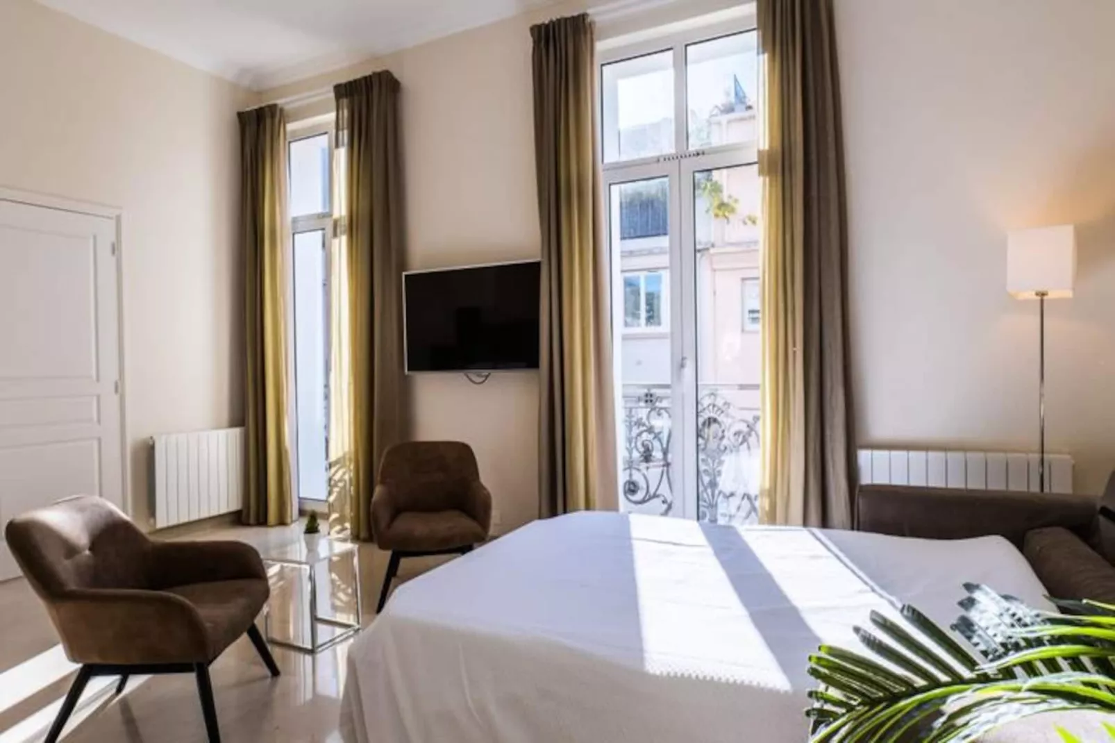 Résidence 3 Pièces Rue D’antibes à Deux Pas Du Palais Des Festivals