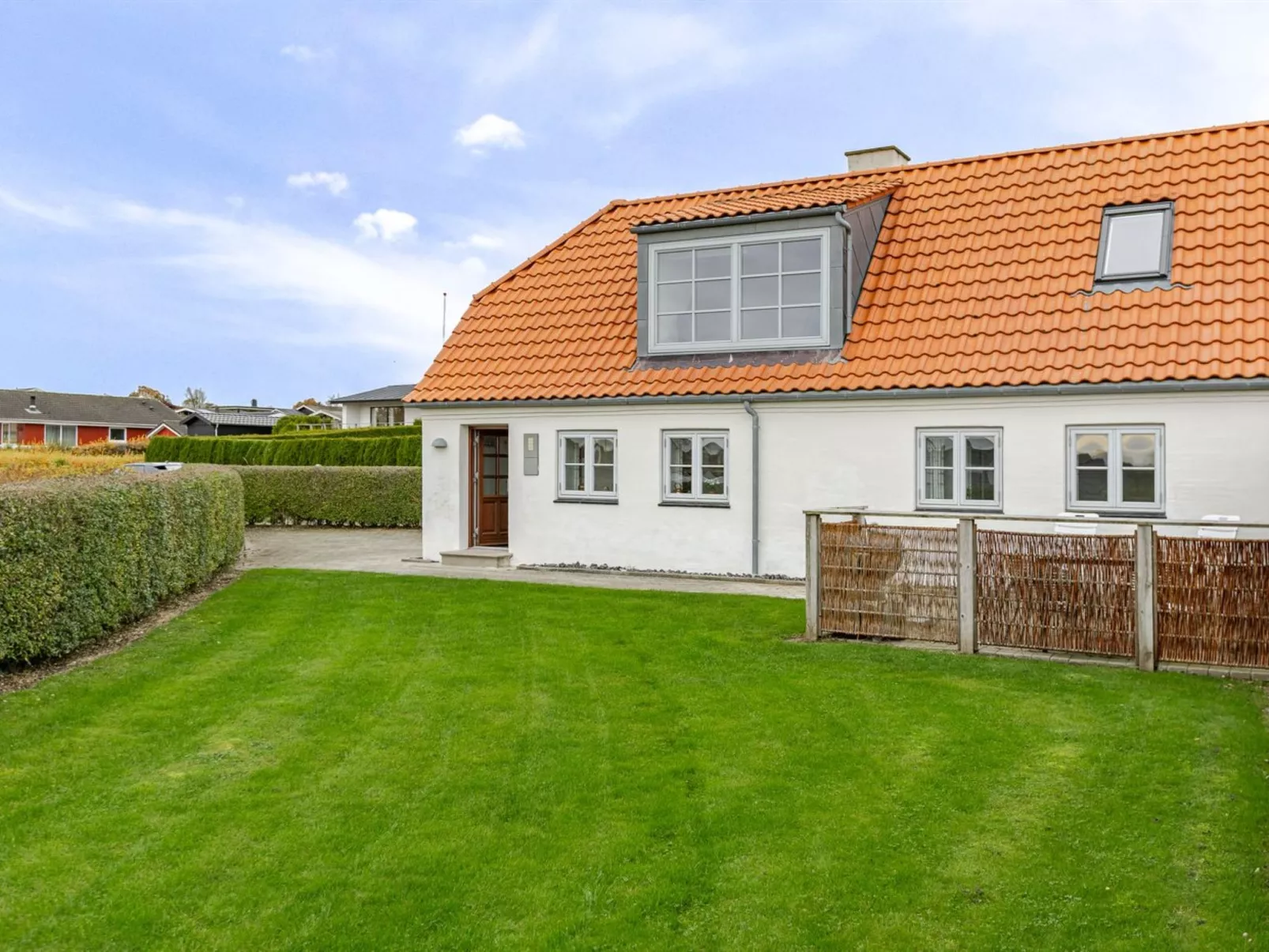 "Arvi" - 100m from the sea