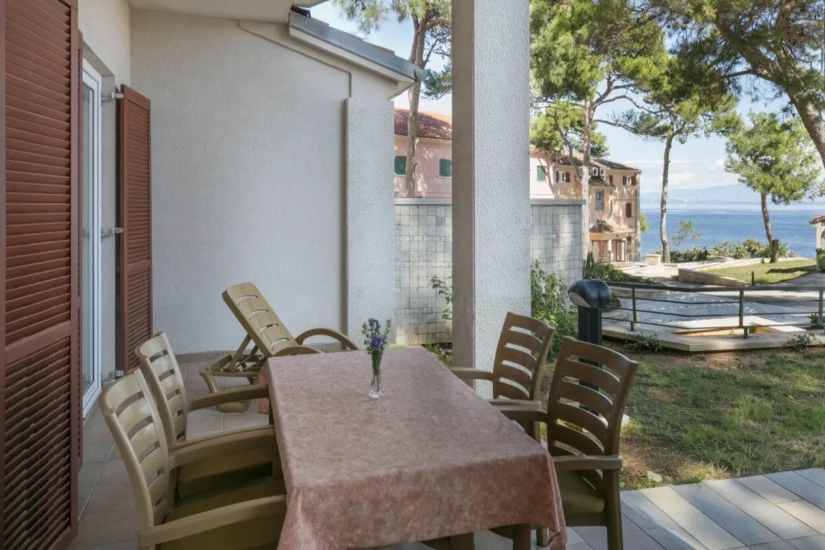 Apartments Punta, Veli Losinj-2-Raum-App., A1 (2+1), ca. 37 qm, für 3 Pers.-Terrasse / balcon
