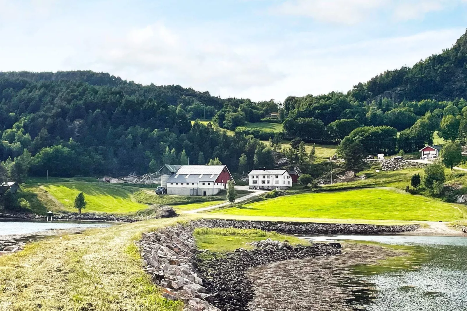 8 person holiday home in Snillfjord-By Traum
