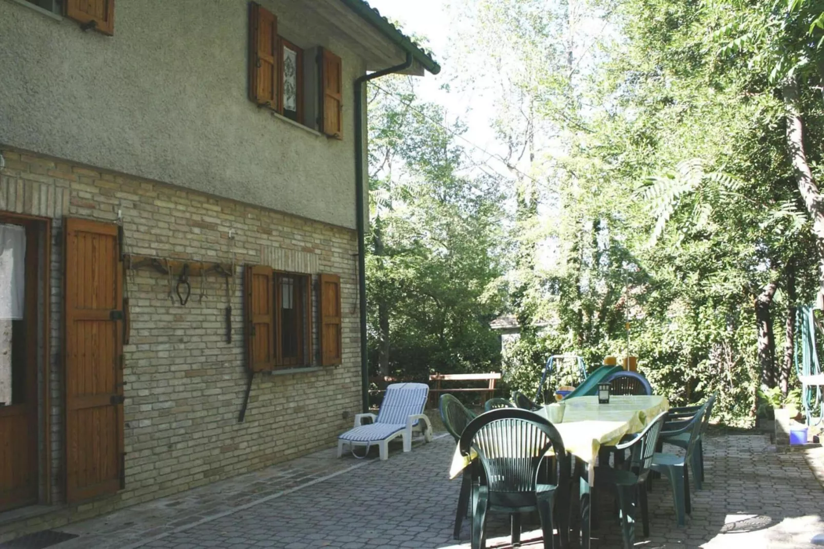 Ferienhaus Fiorenzuola Acacie Montemaggiore con piscina privata-Terrasse/Balkon