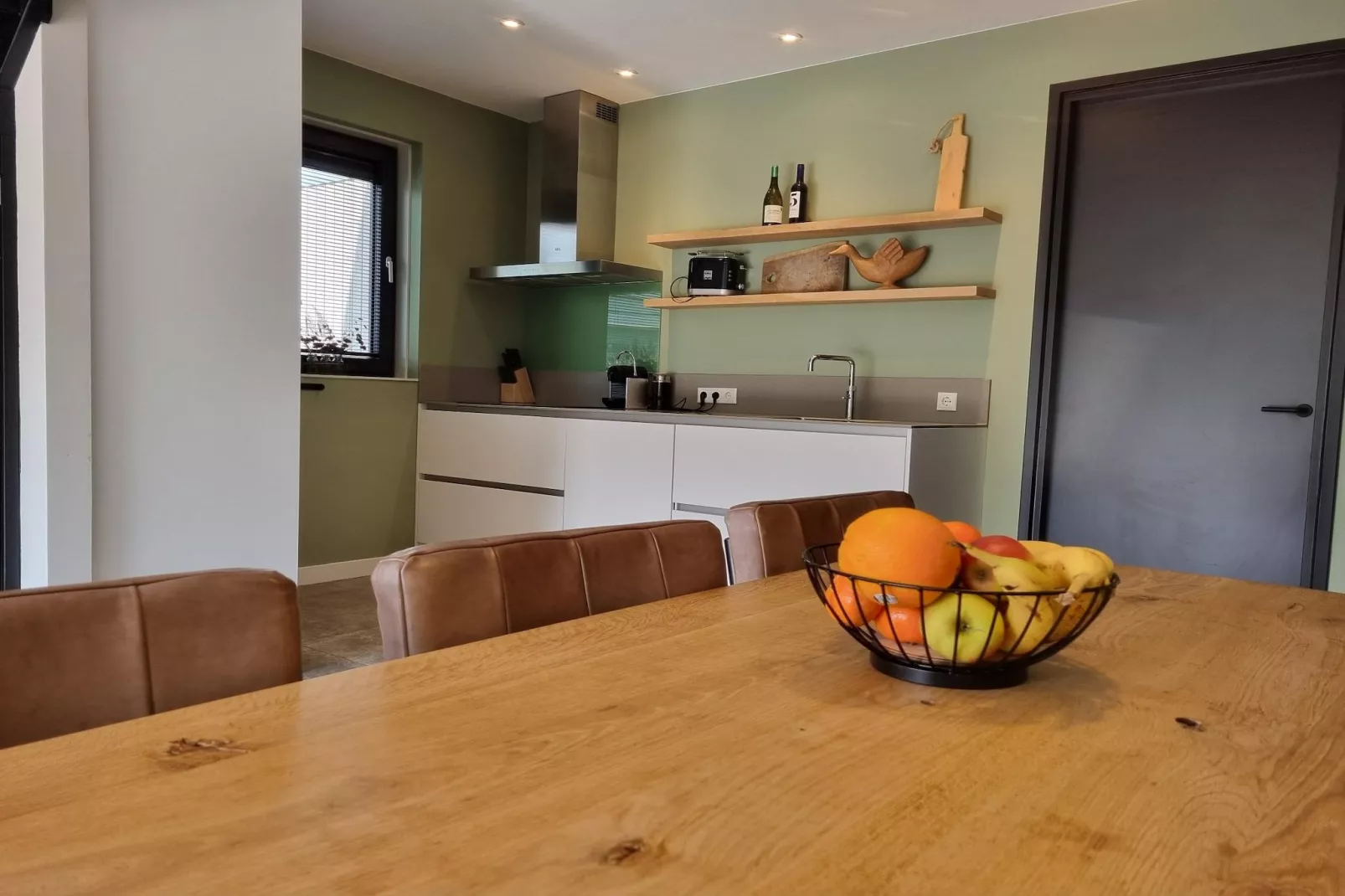 Watervilla Tweintich-Dining room