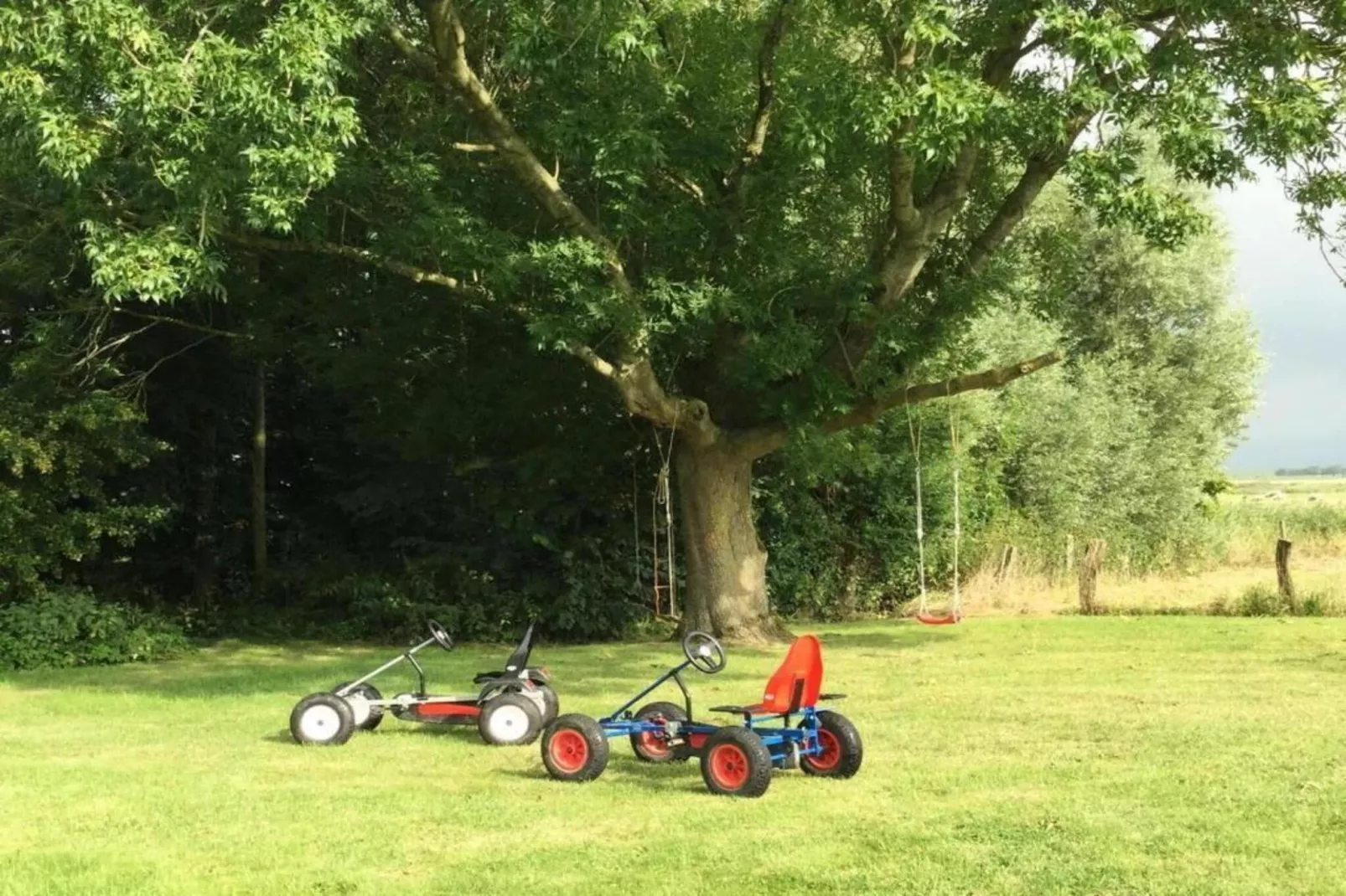 Fischerhütte-Außenbereich Sommer