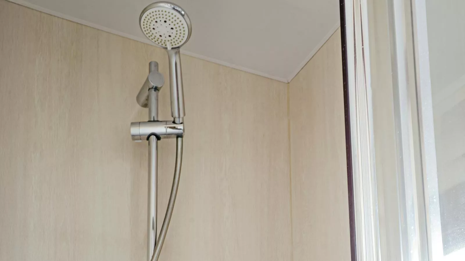 Tiny Houseboat De Woudaap - I-Bathroom